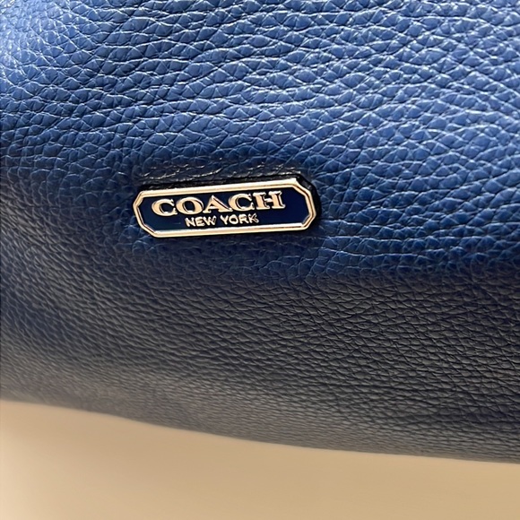 Coach Blue Leather Shoulder Crossbody Large Bag With Dust Bag Pre-Loved - Picture 9 of 12